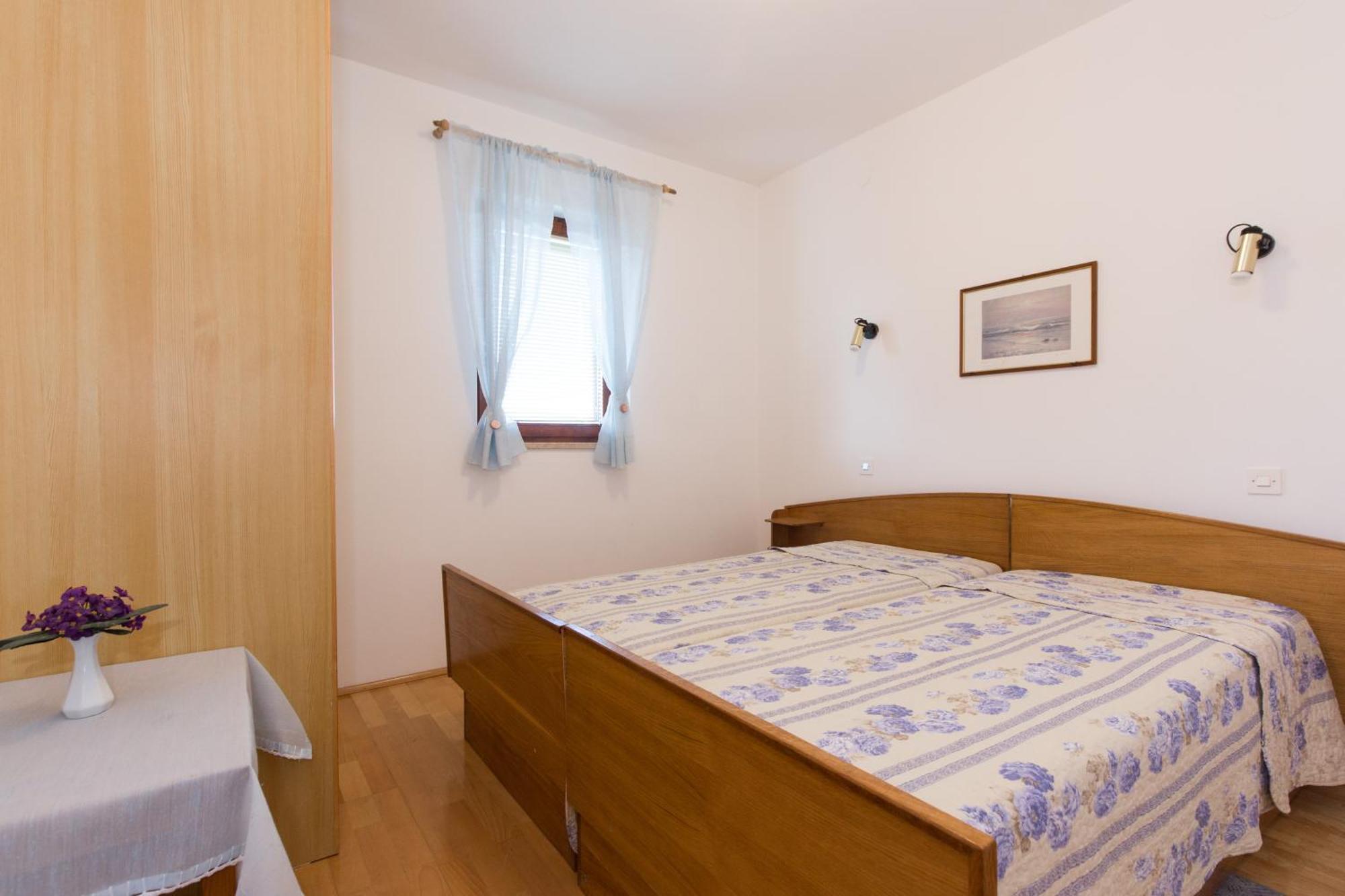 Apartment & Room Dinka, Krk Krk Town Δωμάτιο φωτογραφία